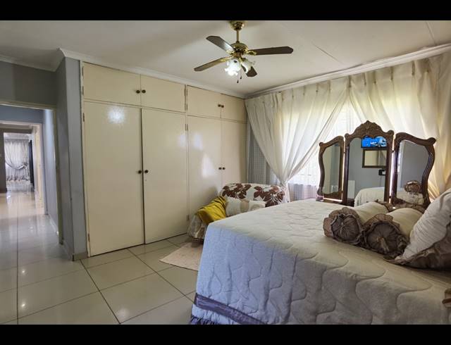 4 BEDROOM HOUSE FOR SALE IN DAL FOUCHE